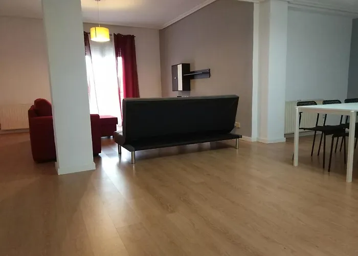 Piso Para Grupos En Logrono